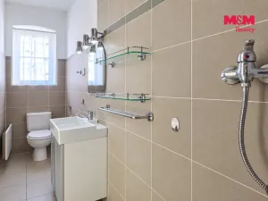 Prodej bytu 1+1, Karlovy Vary, Západní, 41 m2