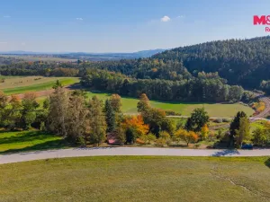 Prodej pozemku pro bydlení, Zlatá Koruna - Plešovice, 1647 m2