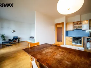Pronájem bytu 2+kk, Praha - Smíchov, Pod Hybšmankou, 53 m2