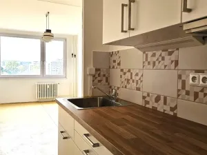 Prodej bytu 2+kk, Praha - Horní Měcholupy, Boloňská, 44 m2