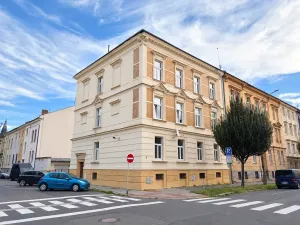 Prodej bytu 2+kk, Opava, Veleslavínova, 73 m2