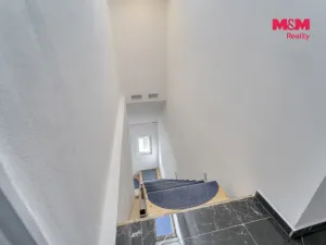 Prodej obchodního prostoru, Toužim, Plzeňská, 561 m2