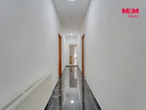 Prodej obchodního prostoru, Toužim, Plzeňská, 561 m2