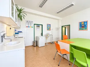 Pronájem ordinace, Ústí nad Labem, Malátova, 160 m2