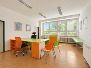 Pronájem ordinace, Ústí nad Labem, Malátova, 160 m2