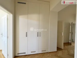Pronájem bytu 2+kk, Praha - Bubeneč, Šmeralova, 84 m2