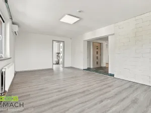 Pronájem bytu 3+1, Hvozdná, K Větřáku, 102 m2
