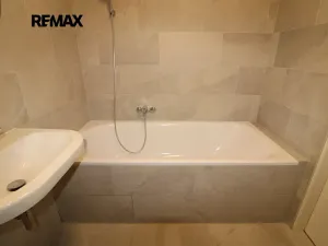 Prodej bytu 4+kk, Jeneč, Lidická, 102 m2