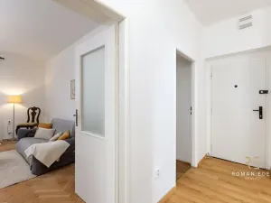 Prodej vícegeneračního domu, Praha - Liboc, Hostouňská, 278 m2