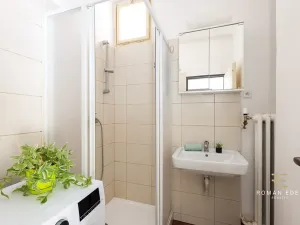 Prodej vícegeneračního domu, Praha - Liboc, Hostouňská, 278 m2