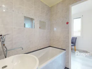 Pronájem bytu 2+1, Ústí nad Labem - Všebořice, 17. listopadu, 66 m2