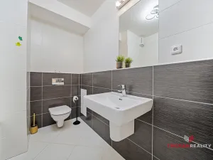 Prodej bytu 2+kk, Praha - Dolní Měcholupy, Honzíkova, 54 m2