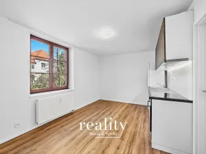 Pronájem kanceláře, Znojmo, Dolní Česká, 50 m2
