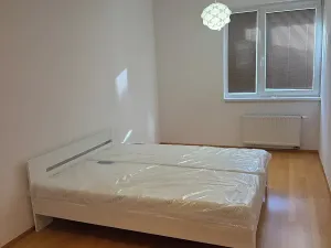 Pronájem bytu 2+kk, Praha - Stodůlky, Petržílkova, 57 m2