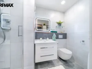 Prodej bytu 3+kk, Praha - Chodov, Valentova, 63 m2