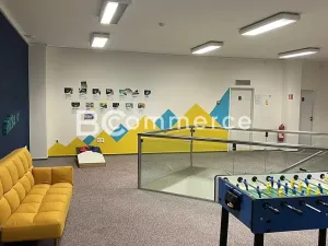 Pronájem skladu, Šlapanice, 4600 m2