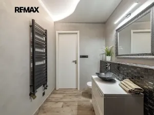 Pronájem bytu 2+kk, Praha - Vysočany, Pod Harfou, 55 m2