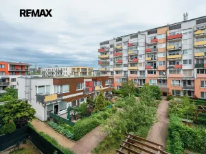 Pronájem bytu 2+kk, Praha - Vysočany, Pod Harfou, 55 m2