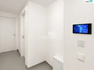 Prodej bytu 2+kk, Praha - Modřany, Kolmanova, 51 m2