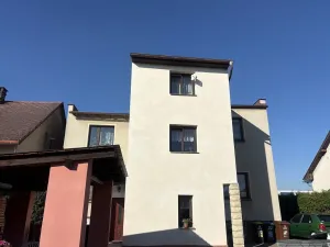 Prodej bytu 3+1, Jičín, Hradecká, 63 m2