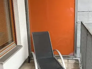 Pronájem bytu 2+kk, Praha - Strašnice, Názovská, 68 m2