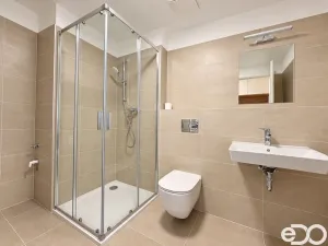 Pronájem bytu 2+kk, Praha, Za Pískovnou, 61 m2