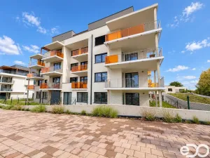 Pronájem bytu 2+kk, Praha, Za Pískovnou, 61 m2