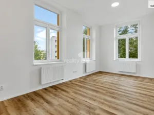 Prodej bytu 1+kk, Jablonec nad Nisou - Mšeno nad Nisou, Palackého, 30 m2