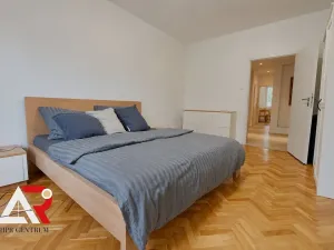 Prodej bytu 3+1, Kuřim, Školní, 102 m2