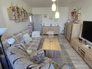 Prodej bytu 3+1, Chodov, Čs. odbojářů, 87 m2