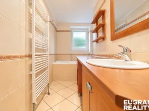 Prodej bytu 3+1, Liberec, Ostašovská, 71 m2
