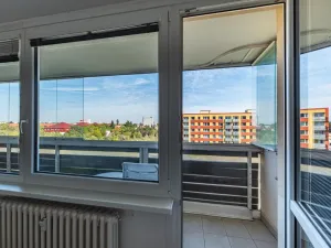 Prodej bytu 2+1, Praha - Strašnice, Gutova, 55 m2