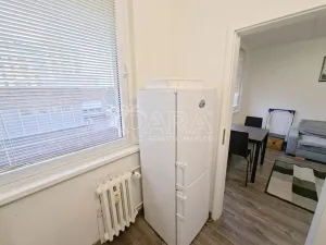 Pronájem bytu 1+kk, Praha - Chodov, Benkova, 30 m2