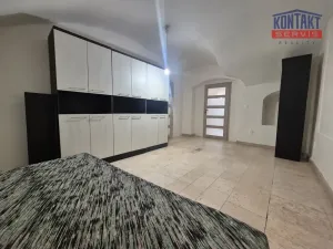 Pronájem bytu 2+1, České Budějovice, nám. Přemysla Otakara II., 80 m2