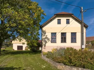 Prodej rodinného domu, Postupice - Čelivo, 451 m2