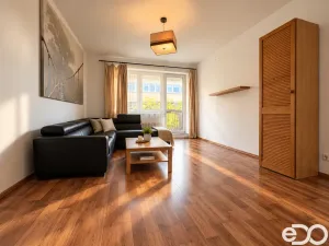 Prodej bytu 2+1, Praha, Velká skála, 62 m2