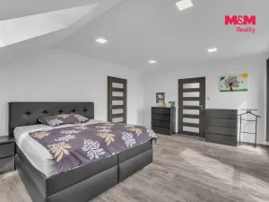Prodej rodinného domu, Podhradí - Čejkovice, 225 m2