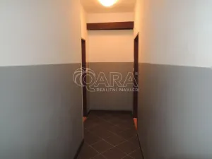 Pronájem bytu 1+kk, Praha - Smíchov, Lidická, 24 m2