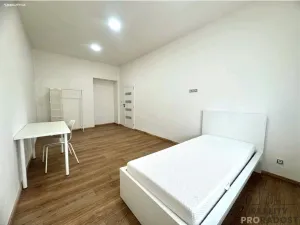 Pronájem bytu 3+1, Praha - Nusle, 5. května, 75 m2