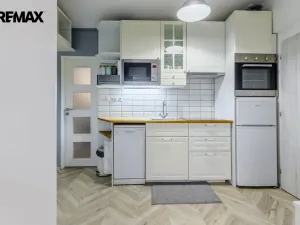 Prodej bytu 2+1, Praha - Libeň, Andrštova, 43 m2