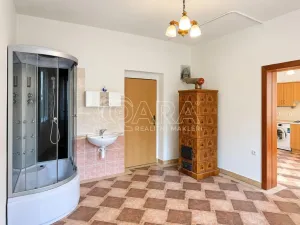 Prodej vícegeneračního domu, Úpice, A. Bunzla, 266 m2