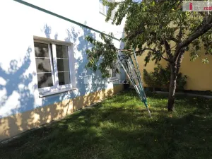 Pronájem bytu 1+1, Planá, náměstí Svobody, 40 m2
