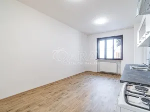 Pronájem bytu 2+1, Kralupy nad Vltavou, Jungmannova, 90 m2
