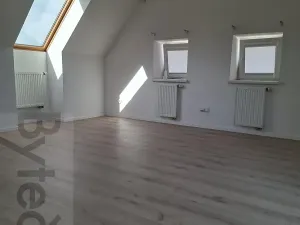 Pronájem kanceláře, Praha - Stodůlky, Ohradské náměstí, 24 m2