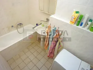 Pronájem bytu 3+1, Neratovice, 68 m2
