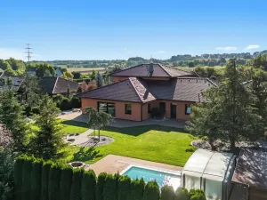 Pronájem kanceláře, Velké Přítočno, 350 m2