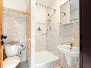 Prodej rodinného domu, Květnice, V Zelených, 187 m2