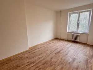 Pronájem bytu 2+1, Jirkov, J. K. Tyla, 52 m2