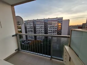 Pronájem bytu 2+1, Praha - Vršovice, Tádžická, 66 m2