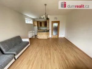 Pronájem bytu 2+kk, Praha - Strašnice, Názovská, 68 m2